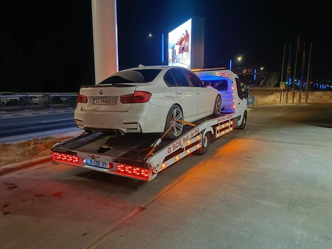 Çeşme kaza sonrası kurtarma