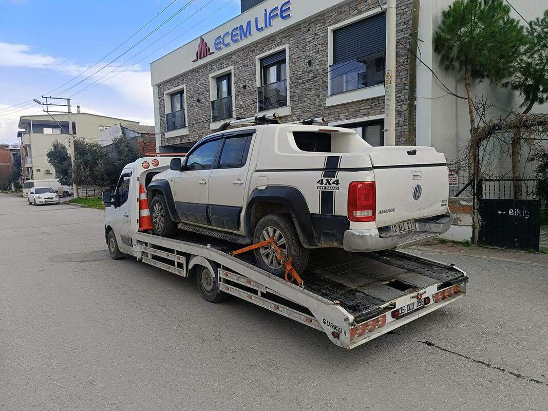 Çeşme gece çekici görevi